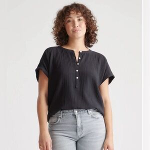 NWT 100% Organic Cotton Gauze Roll Sleeve Shirt, size Small